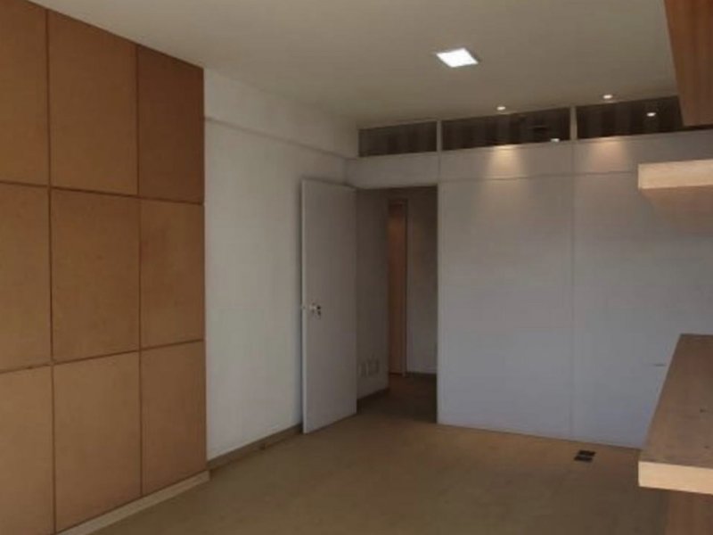 Comercial para alugar Barra da Tijuca com 29m² e  quartos por R$ 1.200 - 1797568795-13142182-8c02-453a-8414-17dd92c92d7c.jpeg