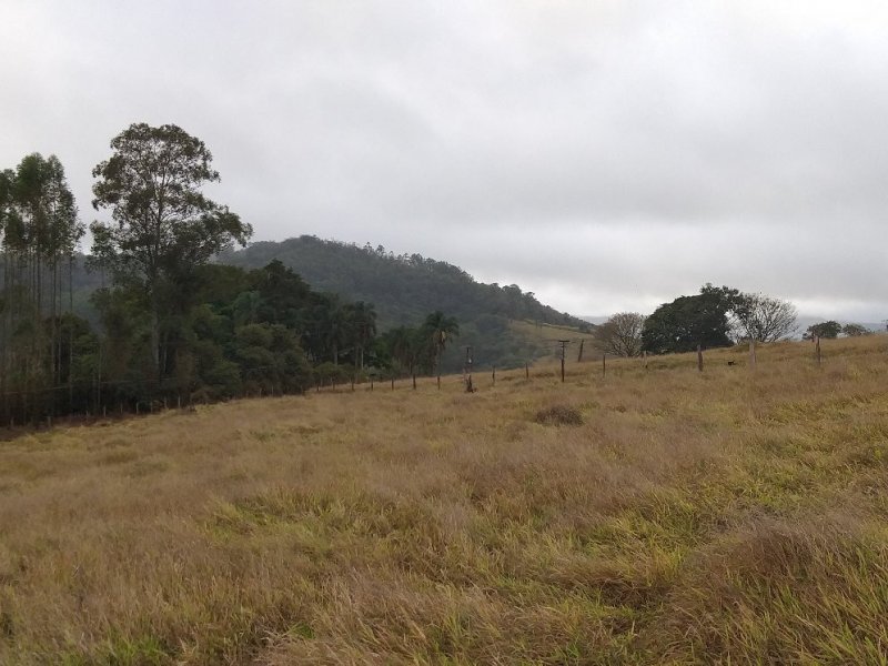 imóvel com 1000m² - Jardim Aguas Claras - Bragança Paulista