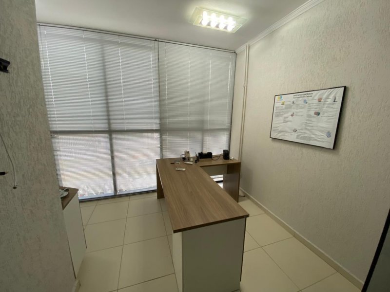 Casa à venda Jardim Amalia com 176m² e 3 quartos por R$ 370.000 - 1308842970-whatsapp-image-2021-01-14-at-14.jpeg