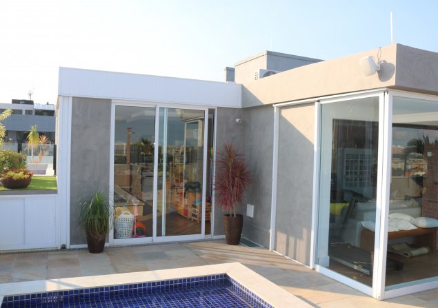 imóvel com 328m²