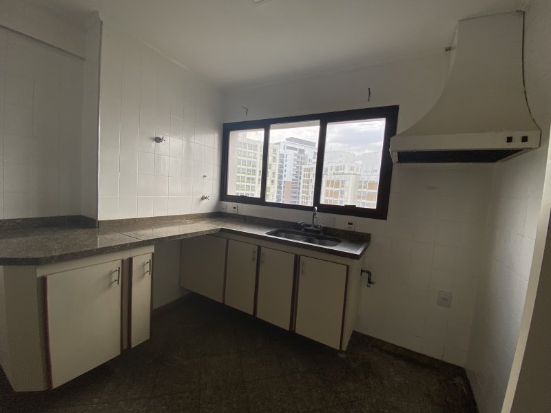 Apartamento para alugar Vila Mariana com 150m² e 4 quartos por R$ 6.500 - 217582831-img-8217.JPG