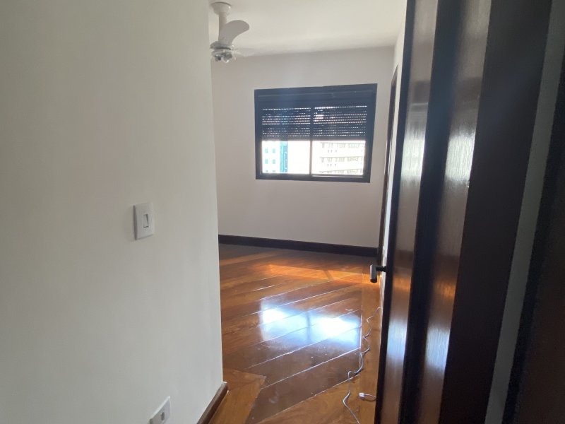 Apartamento para alugar Vila Mariana com 150m² e 4 quartos por R$ 6.500 - 337207989-img-8193.JPG