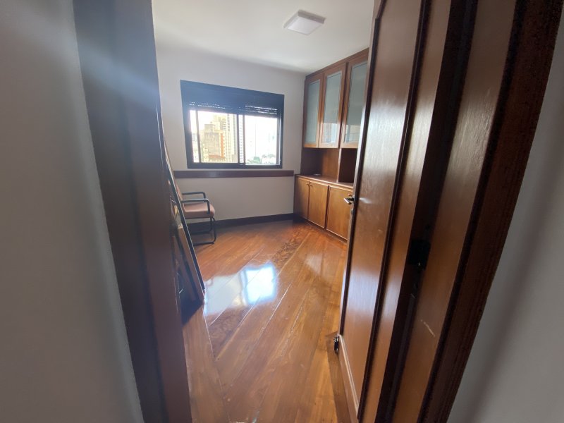 Apartamento para alugar Vila Mariana com 150m² e 4 quartos por R$ 6.500 - 633368932-img-8185.JPG