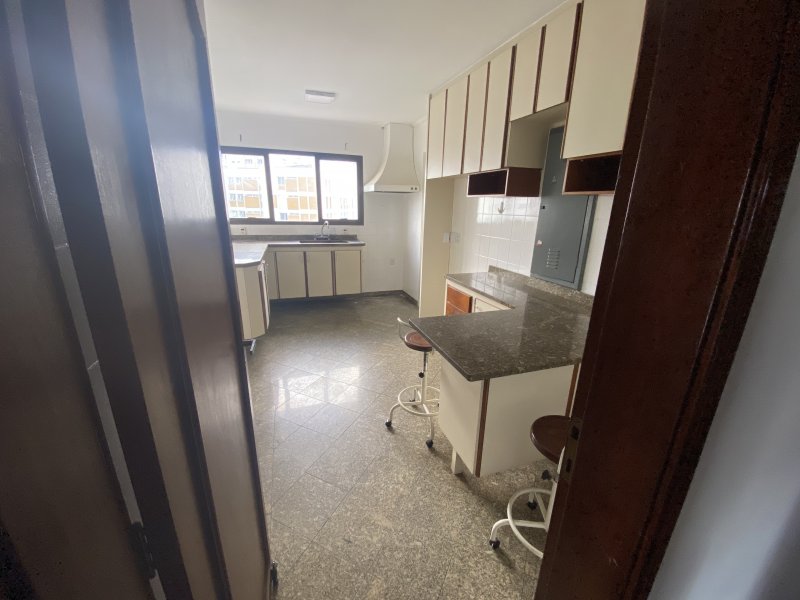 Apartamento para alugar Vila Mariana com 150m² e 4 quartos por R$ 6.500 - 635700099-img-8214.JPG