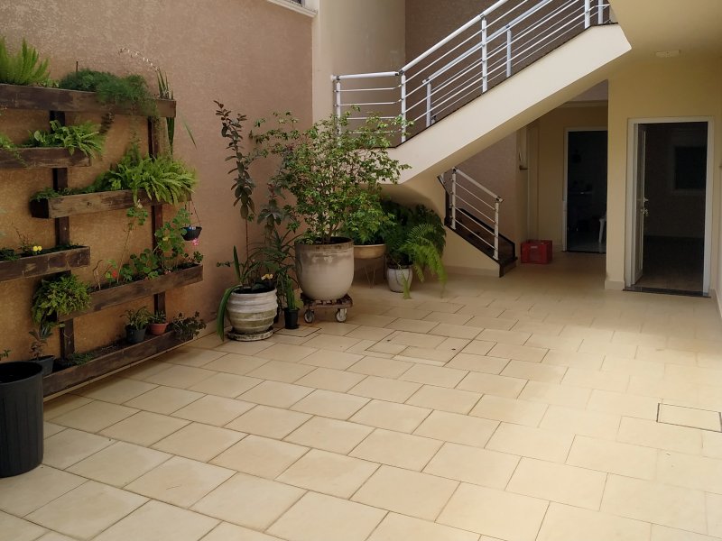 Casa à venda Vila Esperia Ou Giglio com 440m² e 4 quartos por R$ 1.290.000 - 1210559845-29-fundos.jpg