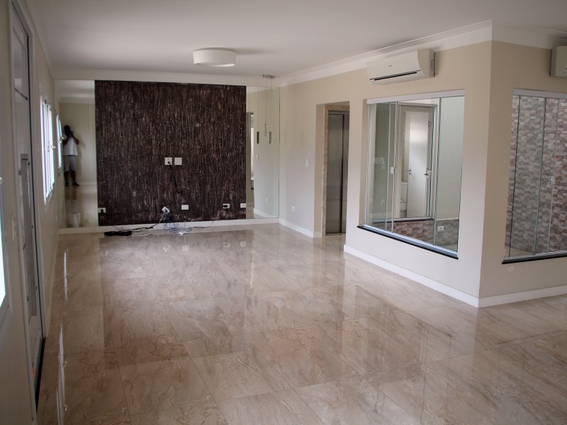 Casa à venda Vila Esperia Ou Giglio com 440m² e 4 quartos por R$ 1.290.000 - 1633900356-1-sala-geral.jpg