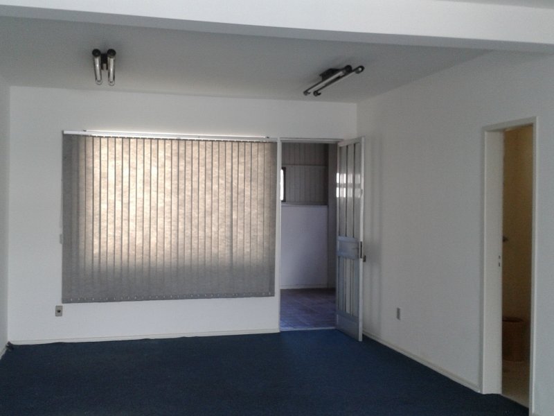 imóvel com 200m² - São João - Porto Alegre