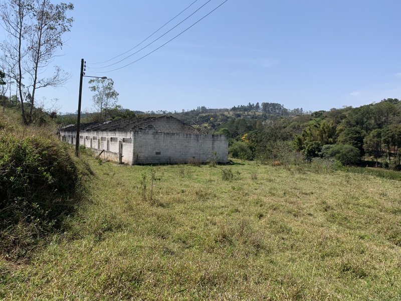 Sítio à venda Bairro do Agudo com 84700m² e 2 quartos por R$ 860.000 - 378635618-7be753c2-feba-4240-86ec-44f20d05f87f.jpeg