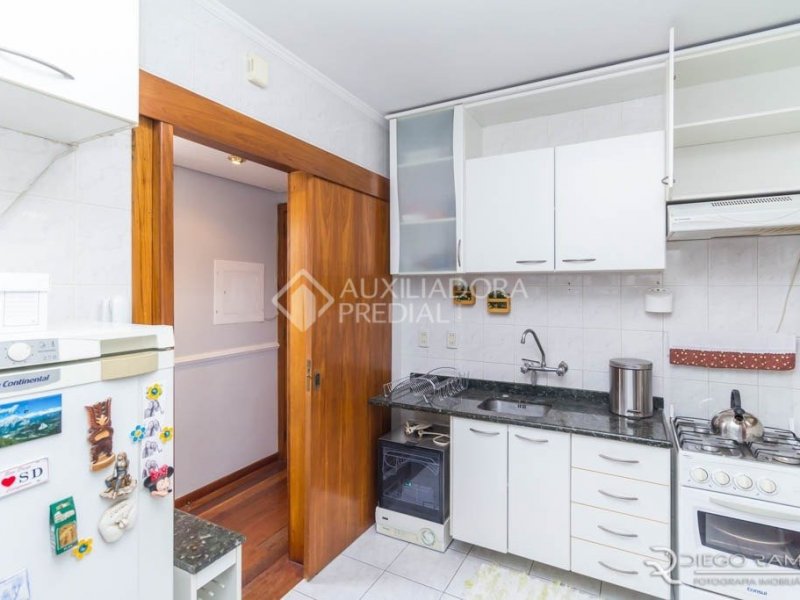 Apartamento à venda Petrópolis com 96m² e 2 quartos por R$ 470.000 - 2143158008-cozinha-2.jpg