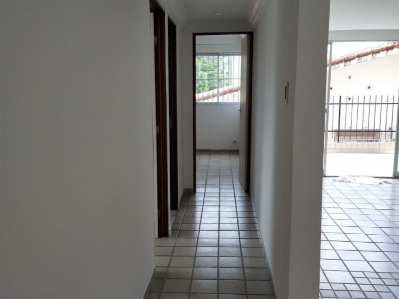 Apartamento à venda IPUTINGA com 80m² e 3 quartos por R$ 240.000 - 179712935-corredor.jpeg