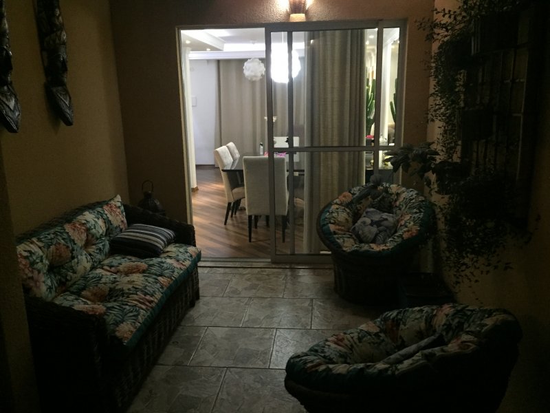 Casa à venda Bairro Jardim Nossa Sra. das Graças com 90m² e 3 quartos por R$ 450.000 - 1382466436-9bfc5251-c04d-4349-a422-a99f394d5d1f.jpeg