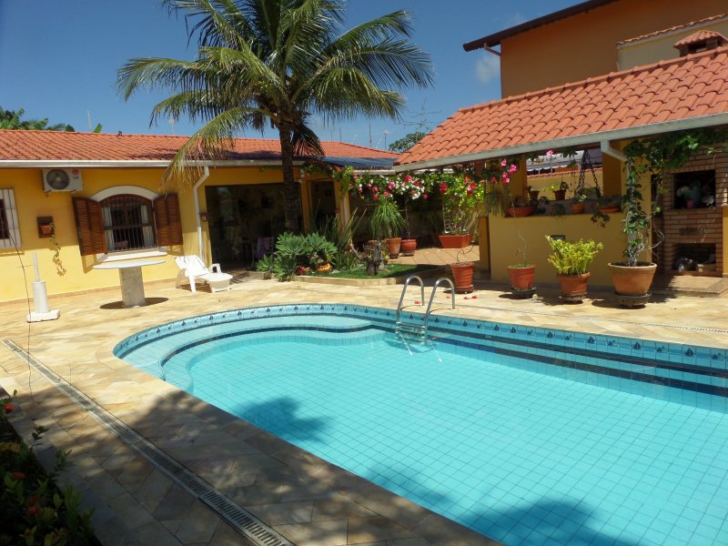 imóvel com 200m² - Parque Turistico - Peruíbe