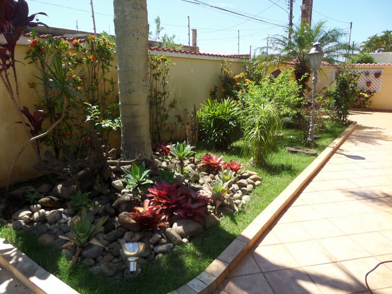 imóvel com 200m² - Parque Turistico - Peruíbe