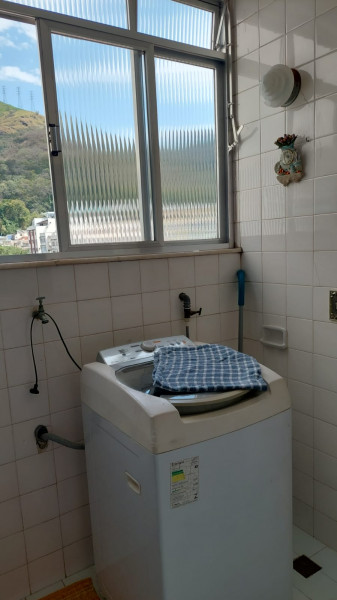 Cobertura à venda Grajaú com 147m² e 4 quartos por R$ 780.000 - 1869203012-area-de-servico.jpeg