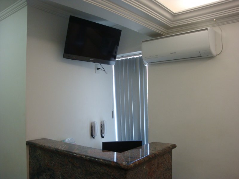 Comercial à venda Centro com 36m² e 1 quarto por R$ 170.000 - 1081124137-recepcao.JPG