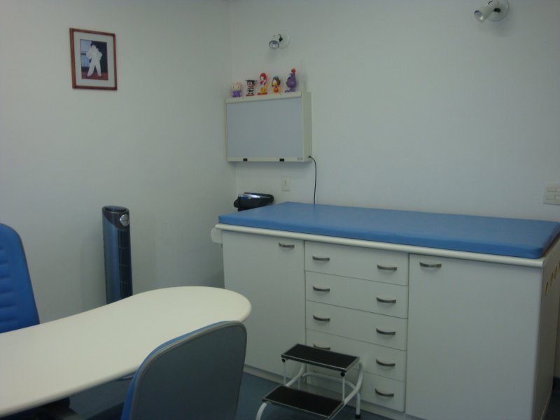 Comercial à venda Centro com 36m² e 1 quarto por R$ 170.000 - 781493147-consultorio.JPG