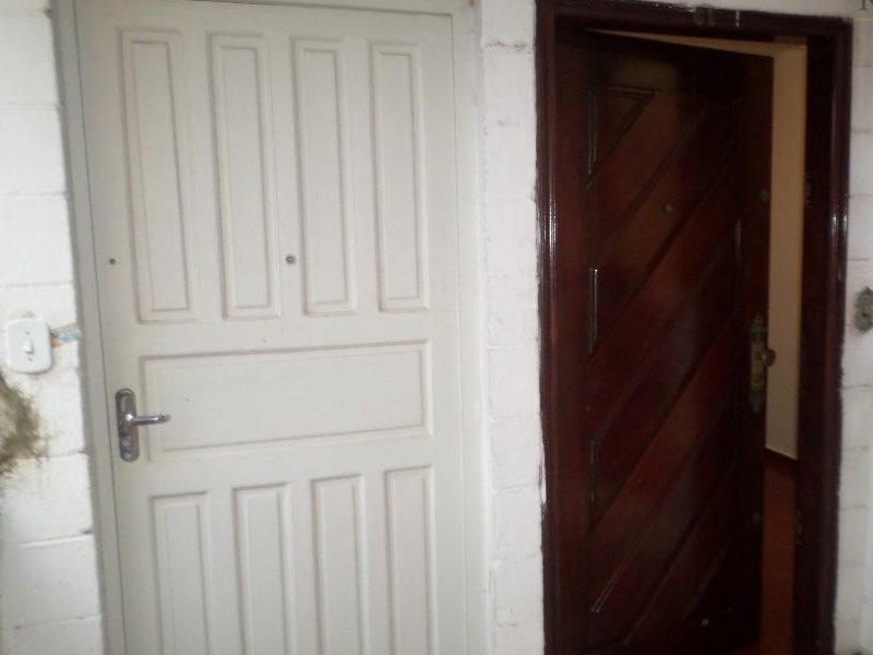 Apartamento à venda Guaianazes com 43m² e 2 quartos por R$ 170.000 - 1412129809-1.jpg