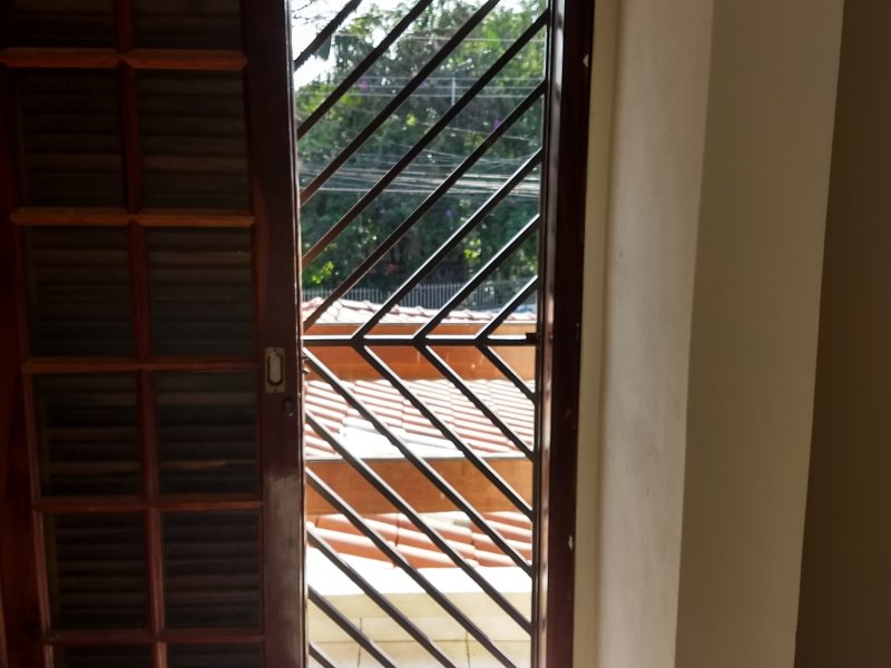 Casa à venda Jardim Vila Galvão com 210m² e 3 quartos por R$ 630.000 - 1846477275-varanda.jpg