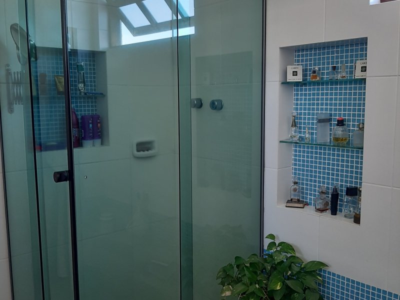 Apartamento à venda Icaraí com 165m² e 3 quartos por R$ 1.120.000 - 1982815030-18-banheiro-suite.jpg