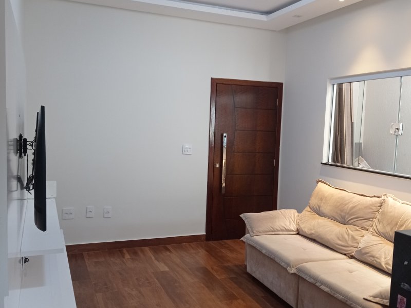Casa à venda Recanto Elimar com 80m² e 2 quartos por R$ 250.000 - 1633535244-img-20210410-142933.jpg