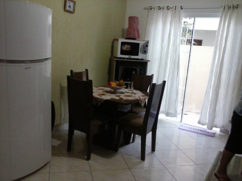 Apartamento à venda Ingleses do Rio Vermelho com 55m² e 2 quartos por R$ 130.000 - 606893366-cam00661.jpg