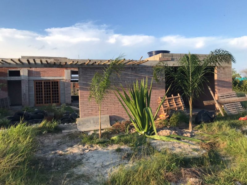 Casa à venda Boa Vista com 473m² e 3 quartos por R$ 300.000 - 1582683278-542cc367-0fef-4701-8a82-7ed96eb314f4.jpg