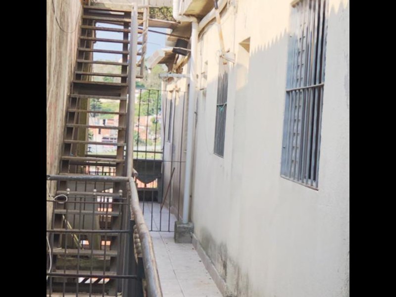 Casa à venda Jardim Revista com 375m² e 8 quartos por R$ 230.000 - 431030262-whatsapp-image-2021-03-23-at-16.jpeg