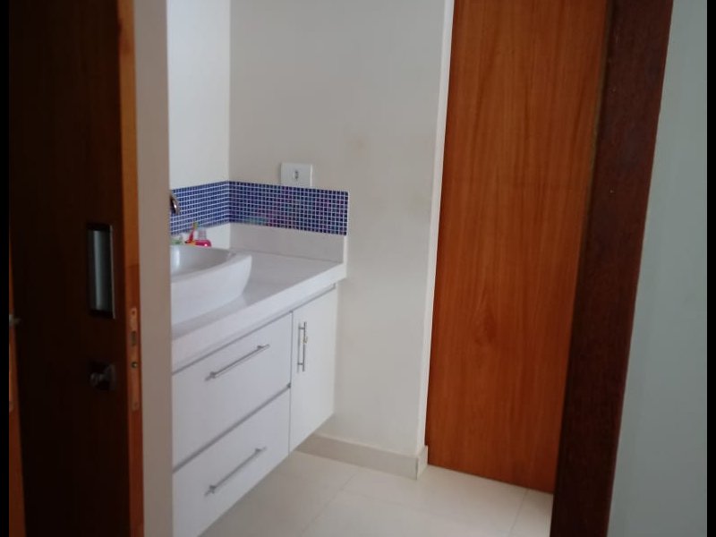 Casa de condomínio à venda Água branca com 220m² e 3 quartos por R$ 689.000 - 2070647-7a5f4aa9-9329-4213-9403-9ea930eedc21.jpg
