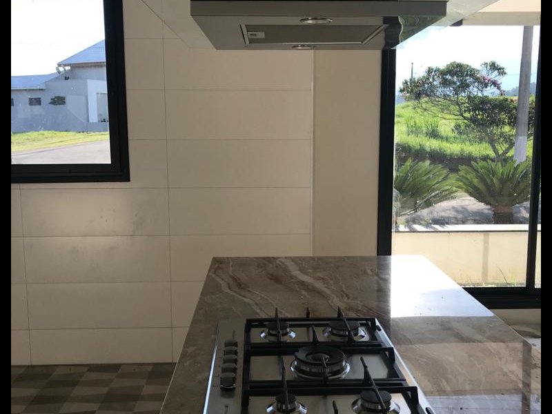 Casa de condomínio à venda Centro com 1600m² e 6 quartos por R$ 2.300.000 - 235624236-img-20210411-wa0011.jpg