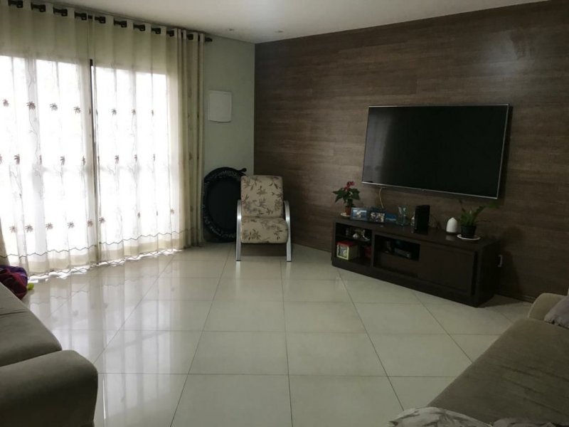 Casa à venda Vila Mazzei com 290m² e 3 quartos por R$ 649.000 - 131869962-7d55810e-e1dc-4404-ae97-b35c4681f50d.jpg