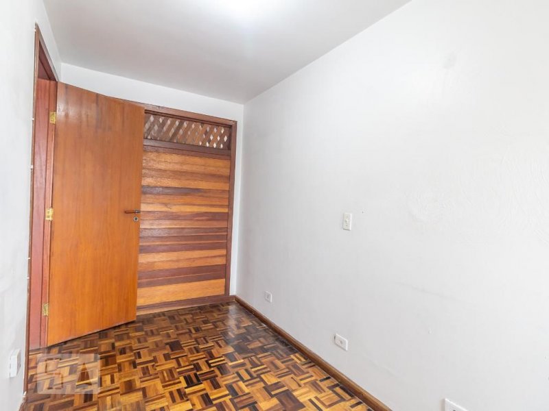 Casa à venda Novo Mundo com 230m² e 4 quartos por R$ 950.000 - 1687102189-11-quarto-2.jpg