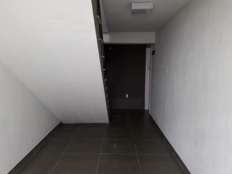 Apartamento à venda Agronomia com 50m² e 2 quartos por R$ 190.000 - 1865233537-60b32c67-025c-4d6c-9fdf-5748bee5faea.jpeg