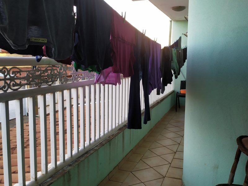 Casa à venda Riacho Fundo II-3A Etapa com 160m² e 4 quartos por R$ 890.000 - 1103276152-foto-da-varanda-do-2o-peso-frente-a-2-quartos.jpg