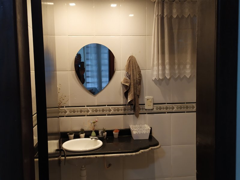 Casa à venda Riacho Fundo II-3A Etapa com 160m² e 4 quartos por R$ 890.000 - 1663211831-foto-do-lavabo-frente-sala.jpg