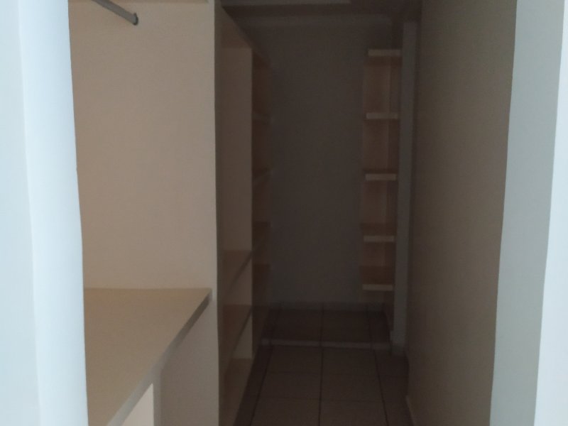 Casa à venda Riacho Fundo II-3A Etapa com 160m² e 4 quartos por R$ 890.000 - 342689830-foto-closet-2o-quarto-b.jpg