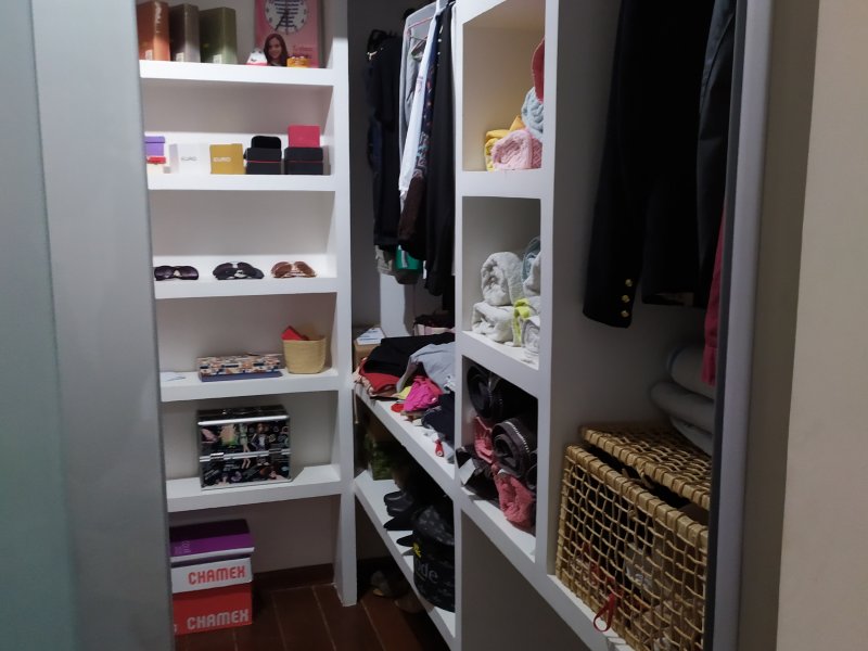 Casa à venda Riacho Fundo II-3A Etapa com 160m² e 4 quartos por R$ 890.000 - 481689421-foto-closet-casal-1b.jpg