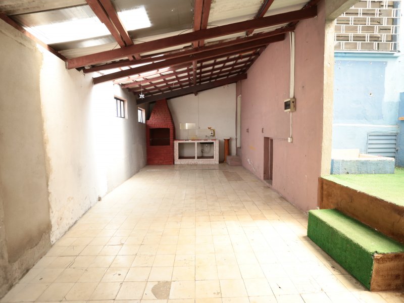 Casa à venda Cambuci com 169m² e 3 quartos por R$ 1.250.000 - 311694145-34-quital-coberto-fundos.JPG