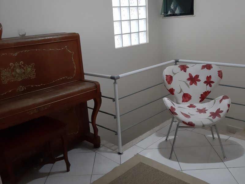 Casa à venda Jardim São José com 120m² e 3 quartos por R$ 590.000 - 1681647037-sala-intima-1.jpg