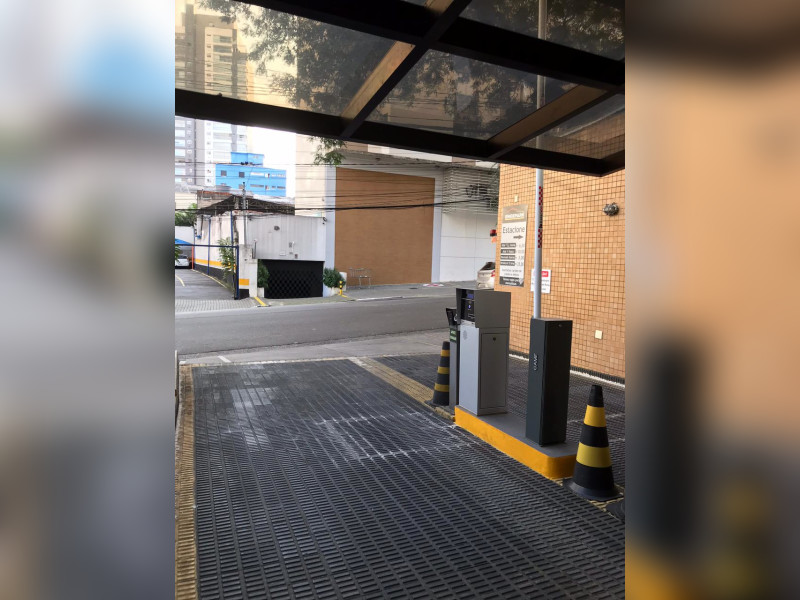 Comercial à venda Vila Mariana com 78m² e 1 quarto por R$ 640.000 - photo-2021-03-16-10-06-25-2.jpg