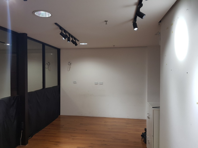 Comercial à venda Vila Mariana com 78m² e 1 quarto por R$ 640.000 - photo-2021-03-25-19-33-44-3.jpg