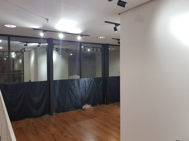 Comercial à venda Vila Mariana com 78m² e 1 quarto por R$ 640.000 - photo-2021-03-25-19-33-44.jpg