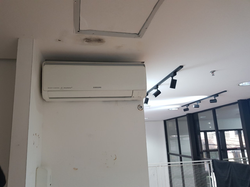 Comercial à venda Vila Mariana com 78m² e 1 quarto por R$ 640.000 - photo-2021-03-25-19-33-45.jpg