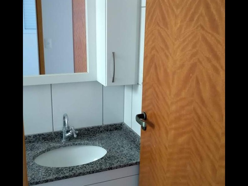 Apartamento à venda Jardim Marajoara com 58m² e 2 quartos por R$ 200.000 - 1463858523-banheiro.jpg