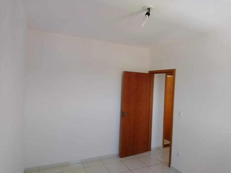 Apartamento à venda Jardim Marajoara com 58m² e 2 quartos por R$ 200.000 - 824634206-quarto-2.jpg