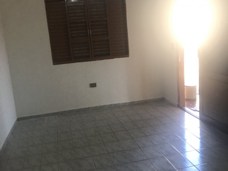 Casa à venda Jardim Marisa com 267m² e 4 quartos por R$ 340.000 - 1751613065-img-3417.jpg