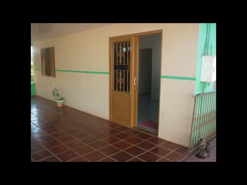 Casa à venda Jardim Marisa com 267m² e 4 quartos por R$ 340.000 - 43004617-6.jpg
