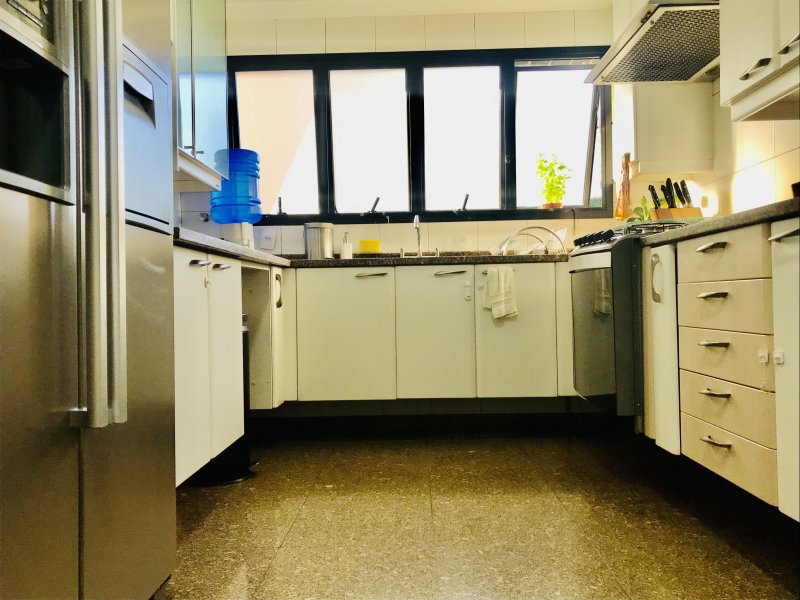 Apartamento à venda Panamby com 336m² e 4 quartos por R$ 2.100.000 - 1973889480-46646627-bb42-4fd7-a83c-ae0bca958715.jpeg
