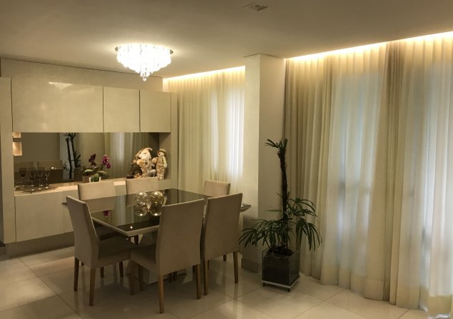 imóvel com 105m²
