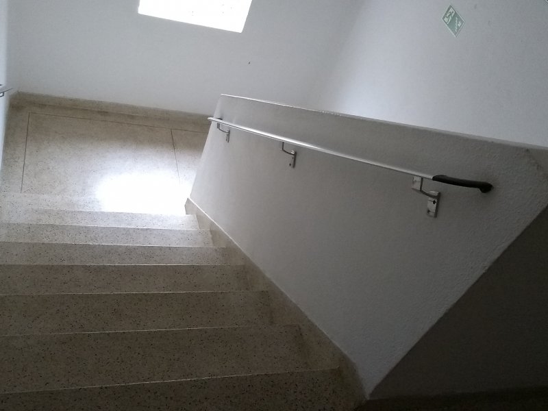 Apartamento à venda Vila Valparaíso com 63m² e 2 quartos por R$ 280.000 - 1547932572-14-escada.jpg