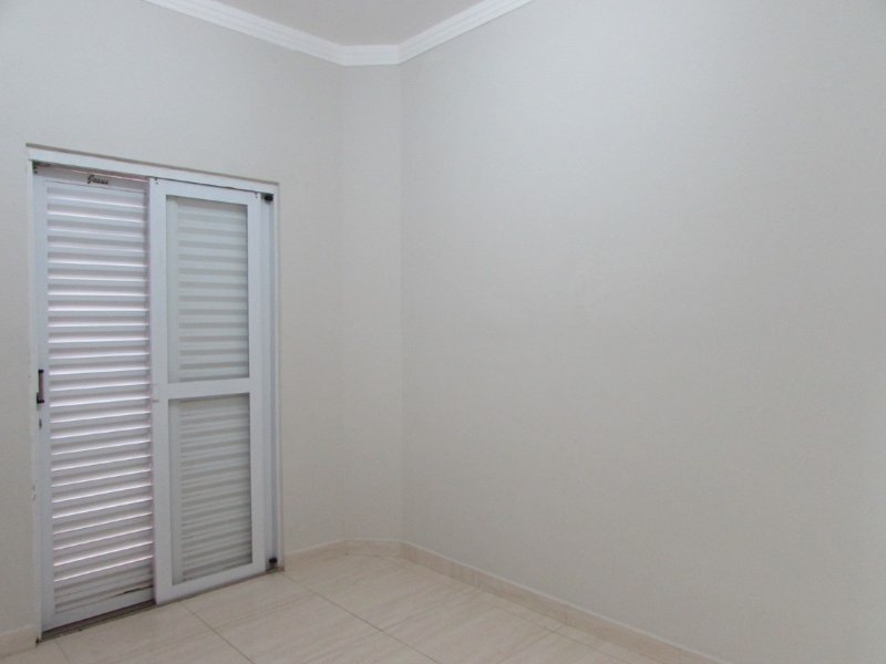 Apartamento à venda Jardim Sao Domingos com 168m² e 3 quartos por R$ 370.000 - 1806025966-314e16f0-147a-43a8-8edd-e9a0ac9663b3.jpeg